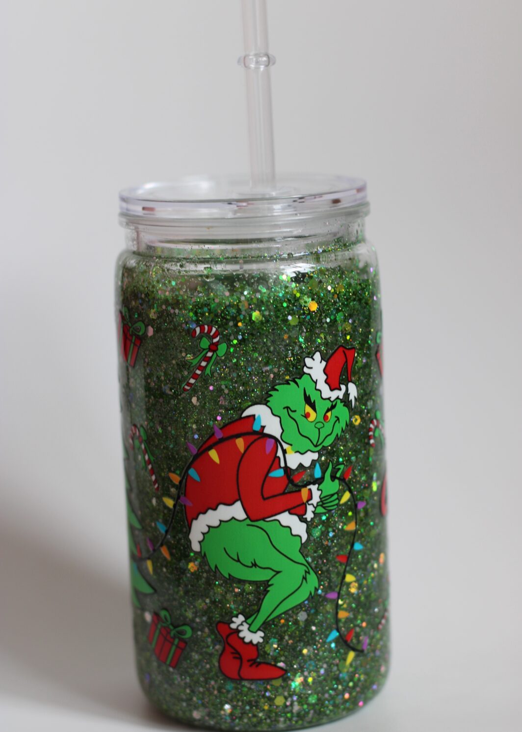 Magic Cup Grinch